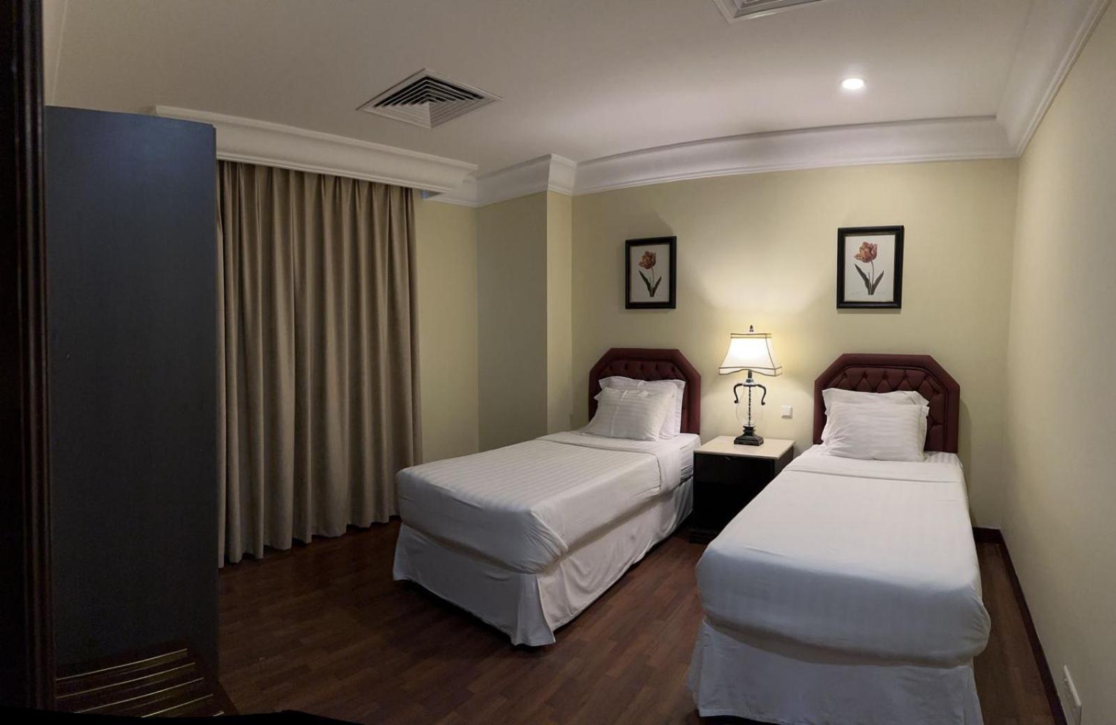The Palace Suites Khobar Buitenkant foto