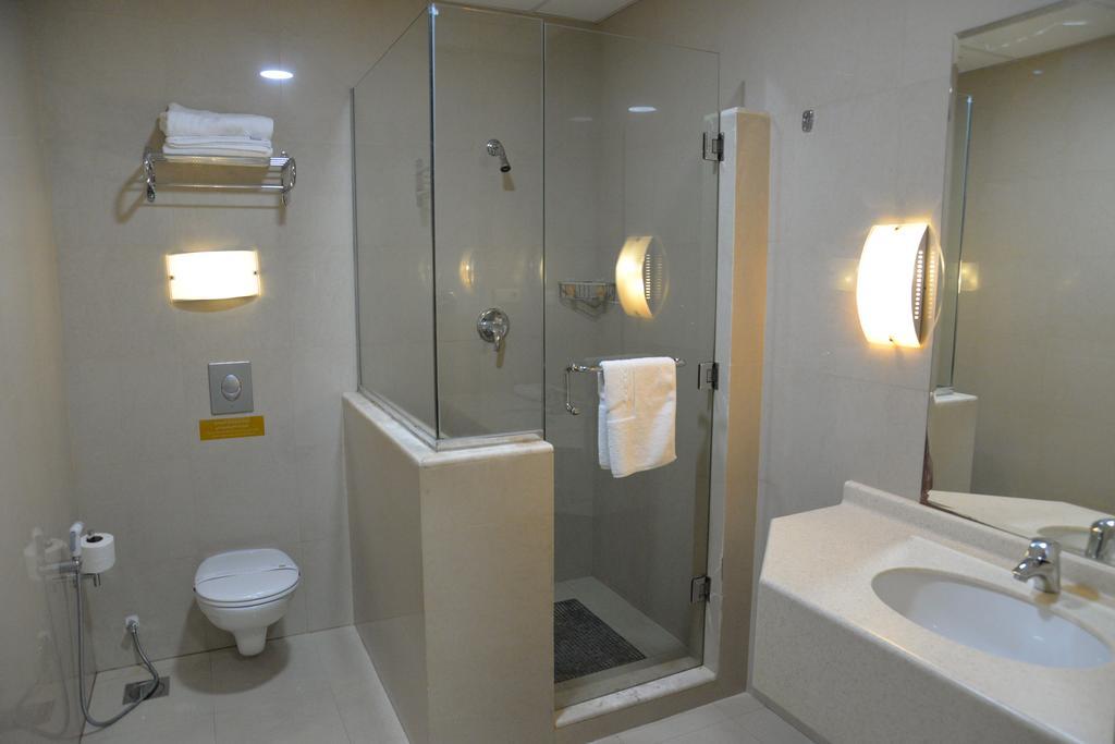 The Palace Suites Khobar Kamer foto